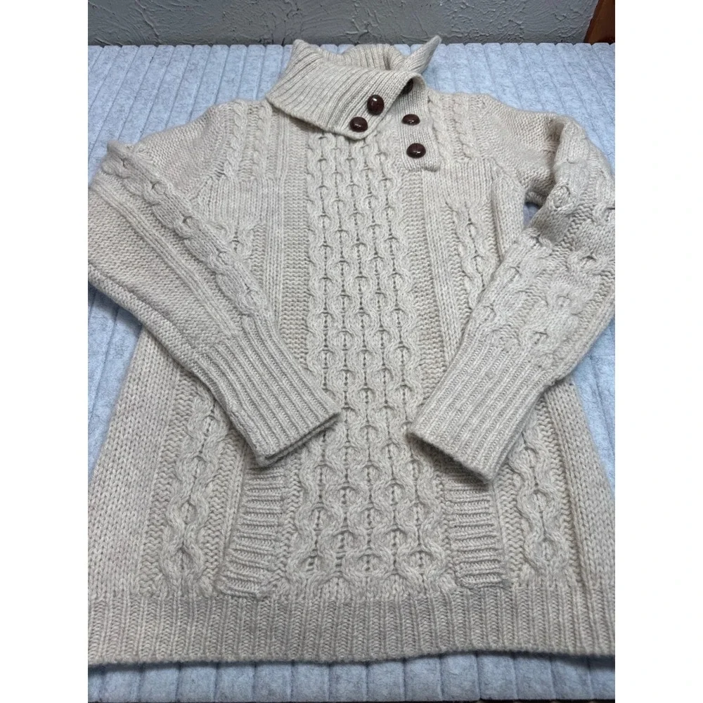 Vintage 100% Wool Cable Knit Sweater Cream Button Neck Chunky RN 45875‎ Small